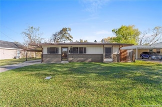 1501 Meadow Dr, Lake Charles, LA 70607