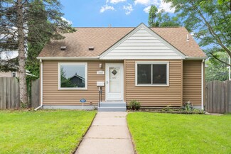 1497 Western Ave N, Saint Paul, MN 55117