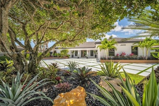 4430 Casper Ct, Hollywood, FL 33021