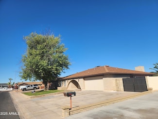 4636 W Aster Dr, Glendale, AZ 85304