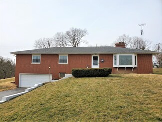 1395 Louvaine Dr, Columbus, OH 43223