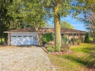 8975 Mudbrook St NW, Massillon, OH 44646
