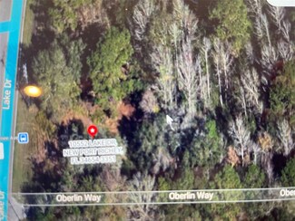 10552 Lake Dr, New Port Richey, FL 34654