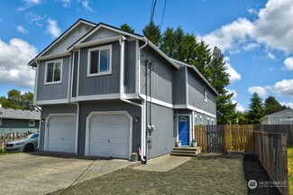 207 Centre St N, Rainier, WA 98576