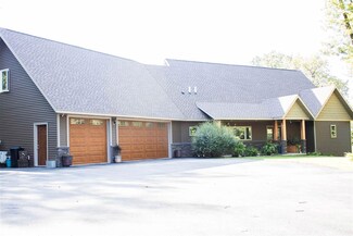 3792 River Rd, Osage, IA 50461