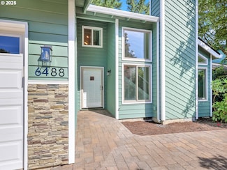 6488 SW Midmar Place, Portland, OR 97223