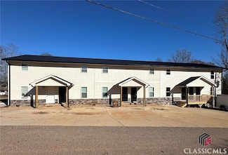 450 Camp Creek Cir, Cornelia, GA 30531