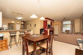 540 Tamarack Trail Unit 406, Farmington, MN 55024