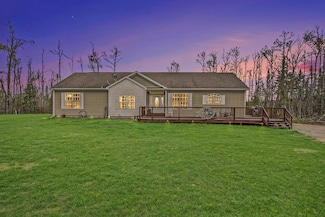 19378 Hackett Lake Hwy, Onaway, MI 49765