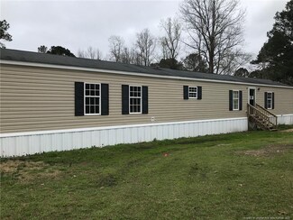 66 Hicks Williams Ln, Bunnlevel, NC 28323