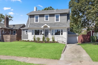 634 Johnson St, Gary, IN 46402