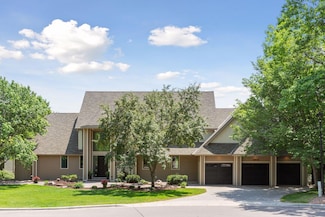 13933 Oakland Place, Hopkins, MN 55305