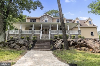 3137 Laughead Ln, Garnet Valley, PA 19060