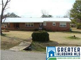 400 Maumee Blvd, Weaver, AL 36277