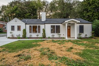 2711 Hartford Dr, Nashville, TN 37210