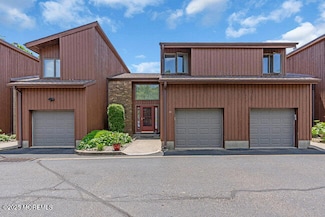 32 Tamany Ct, Brick, NJ 08723