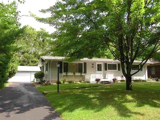 560 Illinois Ave, Green Lake, WI 54941