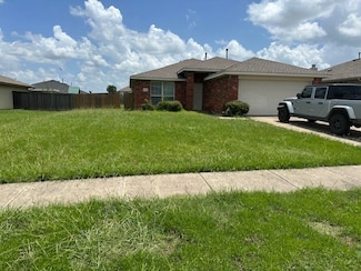 105 Shady Creek Ln, Terrell, TX 75160