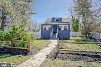 242 Cedar Ave, Blackwood, NJ 08012