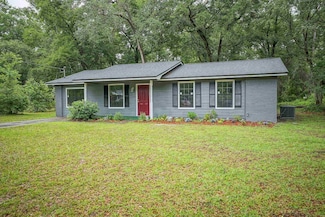 8407 Lenova Ln, Tallahassee, FL 32305