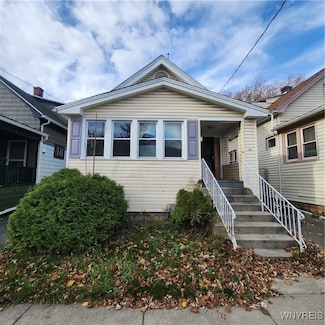 102 Carl St, Buffalo, NY 14215