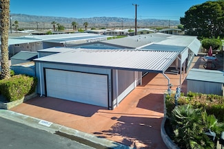 32880 Barcelona Dr, Thousand Palms, CA 92276