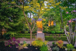 650 NW 78th St, Seattle, WA 98117