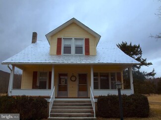 12626 Upper South Branch Rd, Franklin, WV 26807