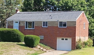 115 Starling Dr, Mc Kees Rocks, PA 15136