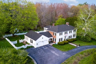 70 Summer St, Kennebunk, ME 04043