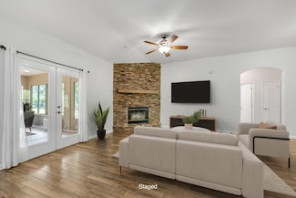 5827 Green Rd, Middleburg, FL 32068