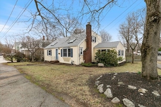 16 Braman St, Danvers, MA 01923