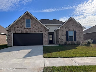 304 Tall Meadows Ln, Lafayette, LA 70506