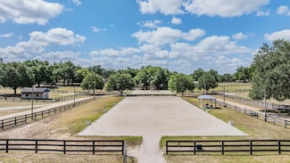 25601 Hutcheson Ln, Sorrento, FL 32776