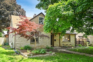 2728 N 90th St, Milwaukee, WI 53222