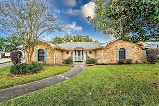 110 Colyell Dr, Houma, LA 70363