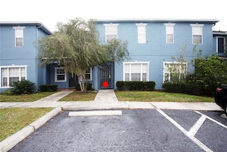 12811 Kings Crossing Dr, Gibsonton, FL 33534