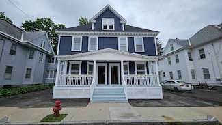27 Burtt St, Lowell, MA 01851