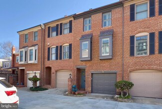 1015 Pendleton St, Alexandria, VA 22314