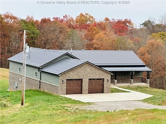 2885 Emma Rd, Given, WV 25245