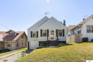 3027 Titus Ave, Omaha, NE 68112