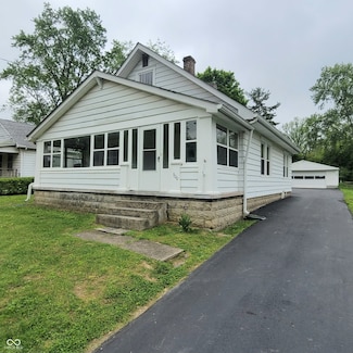 300 Elizabeth St, Greencastle, IN 46135