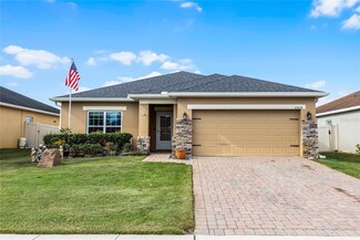 23618 Companero Dr, Sorrento, FL 32776