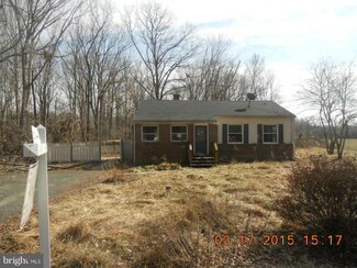 1249 Wrighton Rd, Lothian, MD 20711
