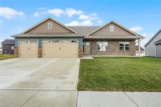 404 Rumsfeld Dr, Troy, IL 62294
