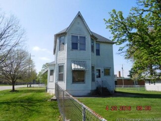 301 W Clark St, Thomasboro, IL 61878