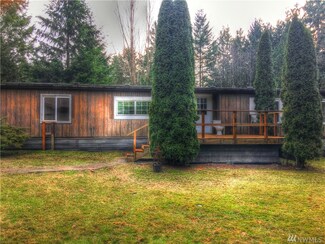 581 E Rivendell Rd, Grapeview, WA 98546
