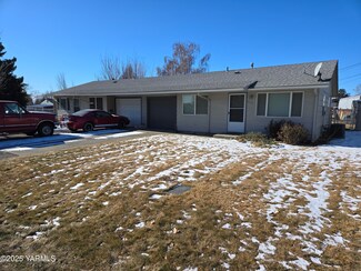 810 S 48th Ave Unit A & B, Yakima, WA 98908