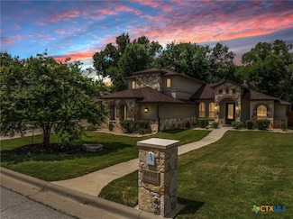 1010 Woodland Bend Cir, Salado, TX 76571