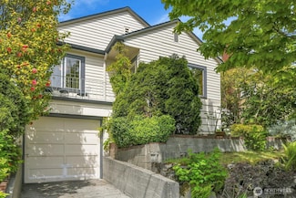 408 N 39th St, Seattle, WA 98103